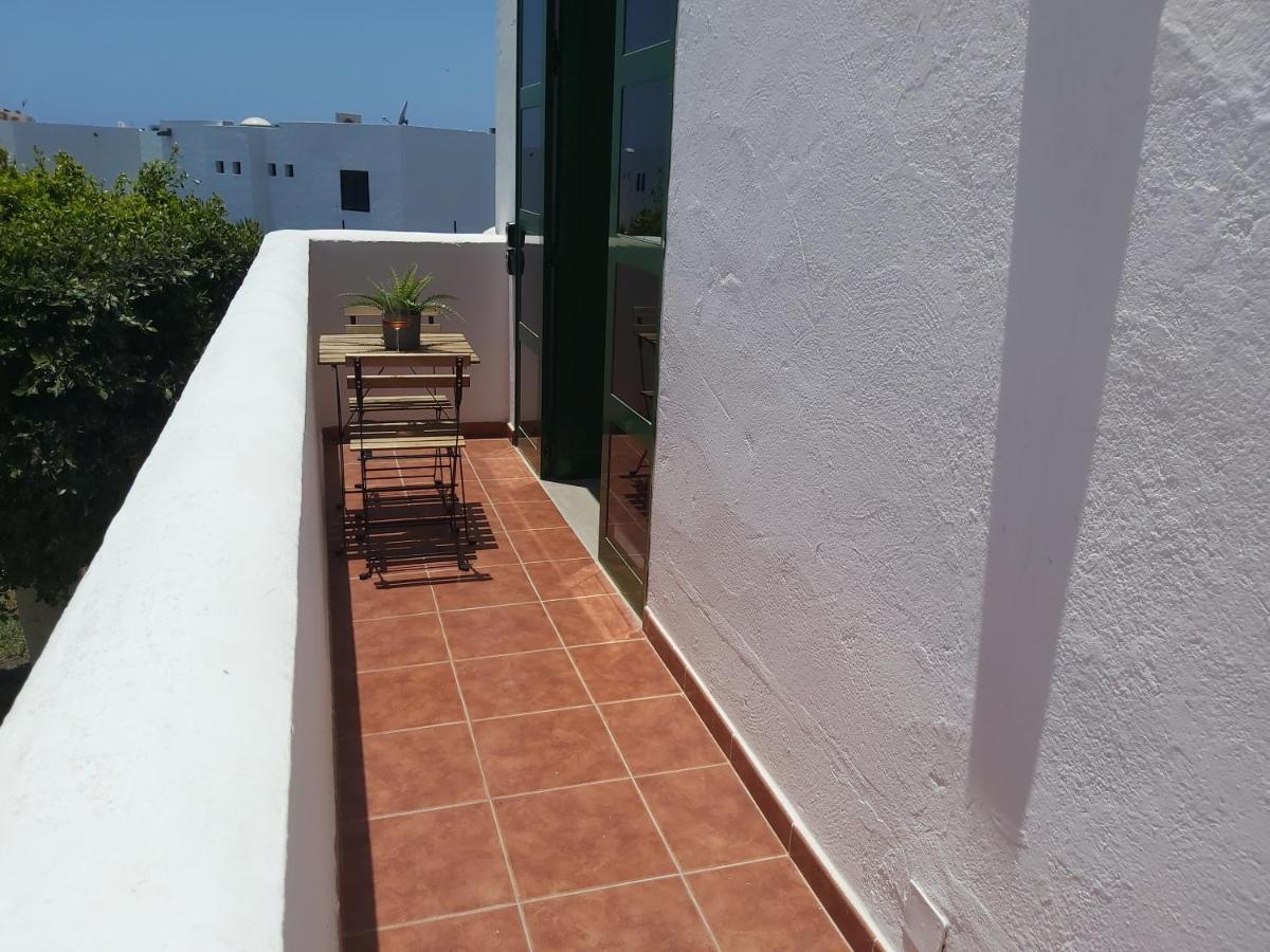 Ailana Suite Vistas Al Mar Y Con Piscina Costa Teguise Exteriör bild