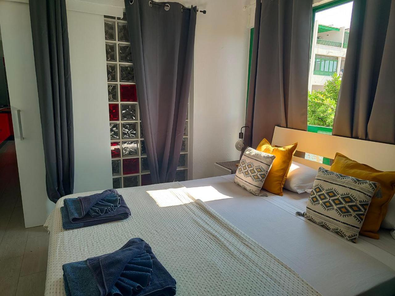 Ailana Suite Vistas Al Mar Y Con Piscina Costa Teguise Exteriör bild